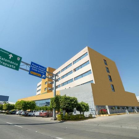 Capital O Hotel Casa Real Celaya Celaya  Exterior photo
